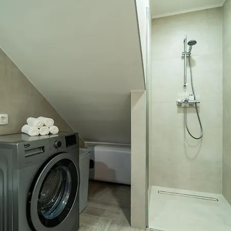 Voga دوبروفينك