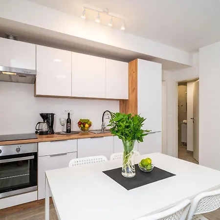 Voga * דוברובניק