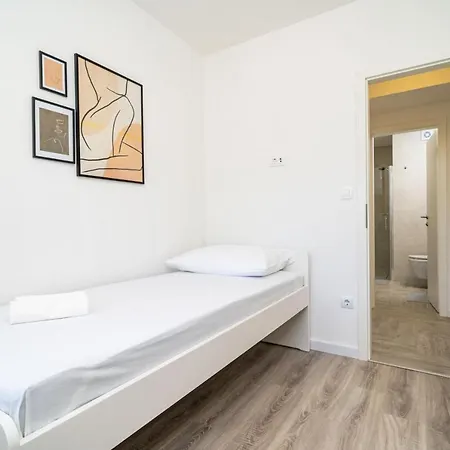 Voga Apartment